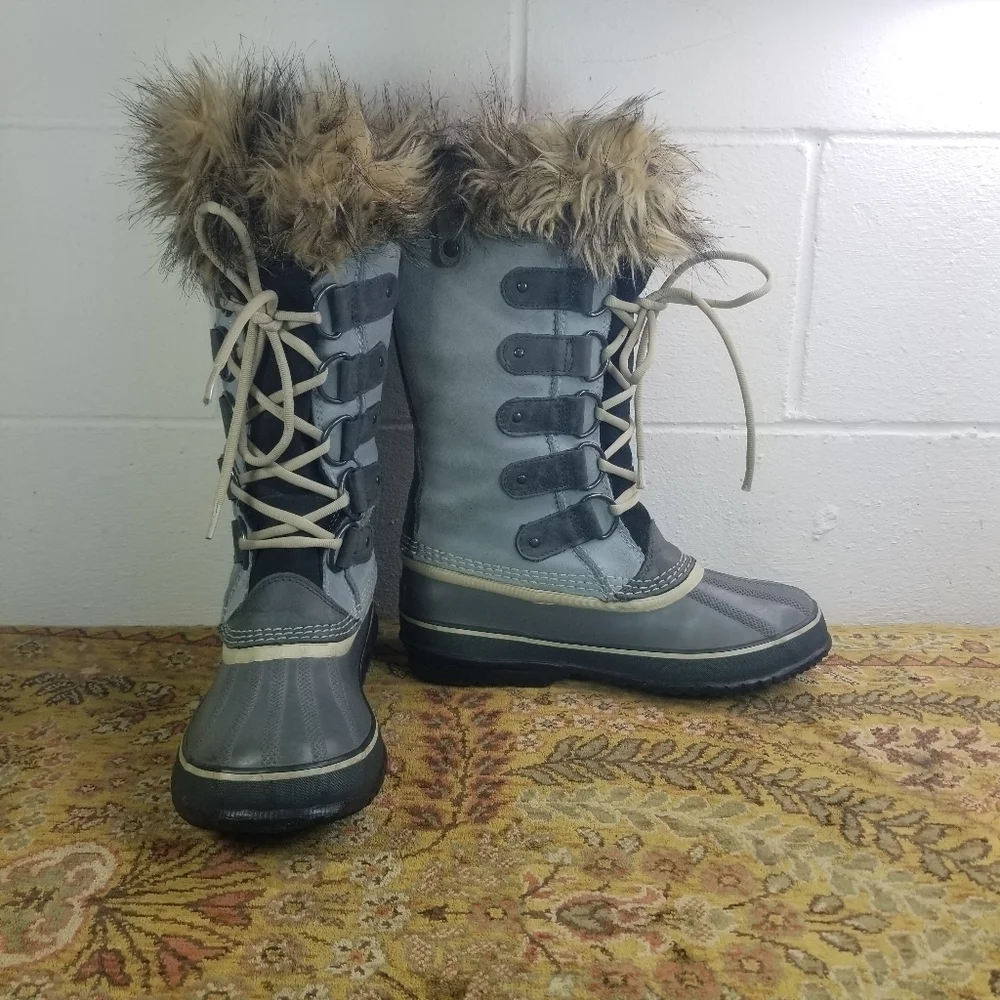 Sorel Joan of Artic blue suede lace up tall boots
